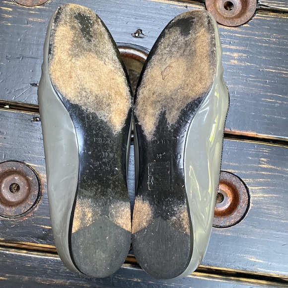 Prada Calzature Donna Flats in Gray & Black - Picture 12 of 15